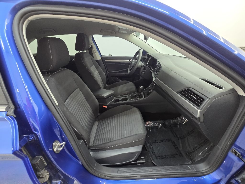 Volkswagen Jetta S 2023