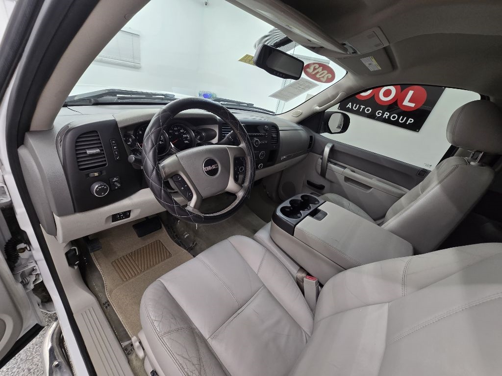 GMC Sierra 1500 SLE Crew Cab 2WD 2012