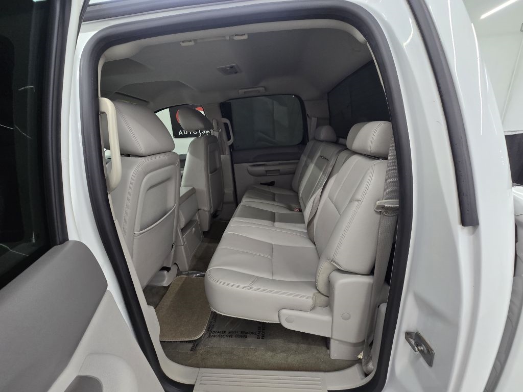 GMC Sierra 1500 SLE Crew Cab 2WD 2012