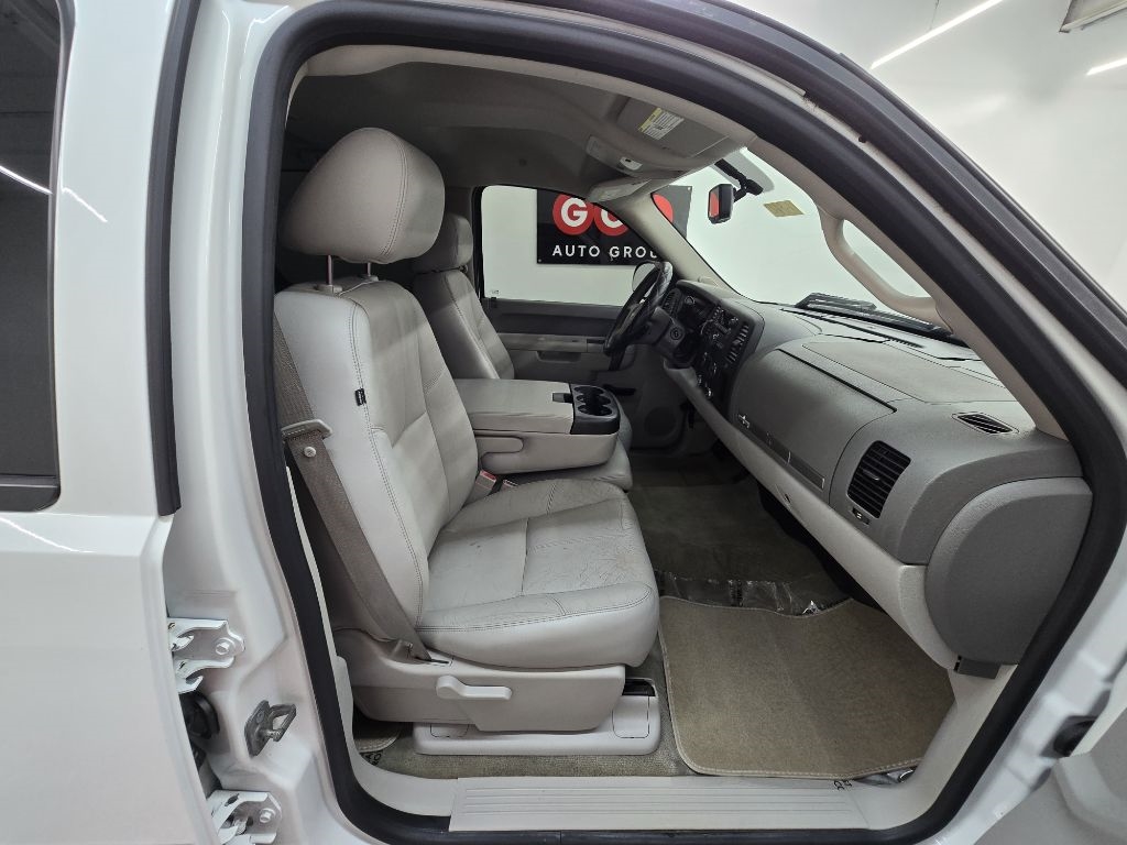 GMC Sierra 1500 SLE Crew Cab 2WD 2012