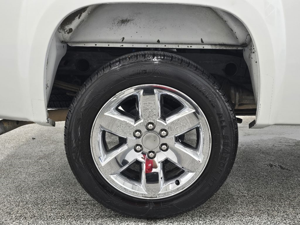 GMC Sierra 1500 SLE Crew Cab 2WD 2012