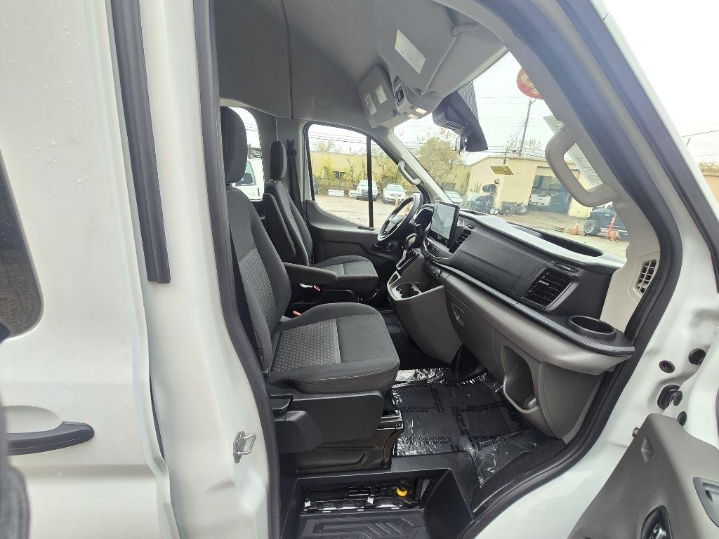 Ford Transit 350 Wagon High Roof XL w/Sliding Pass. 148-in. WB 2022