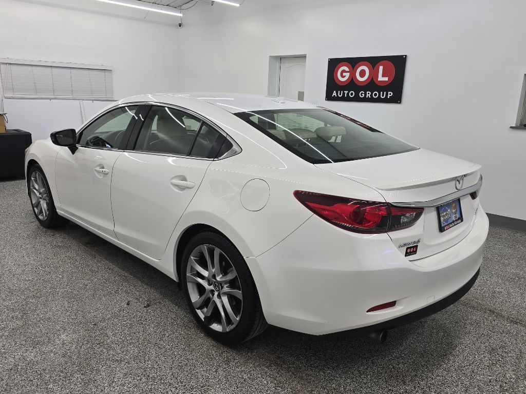 Mazda MAZDA6 i Grand Touring 2015