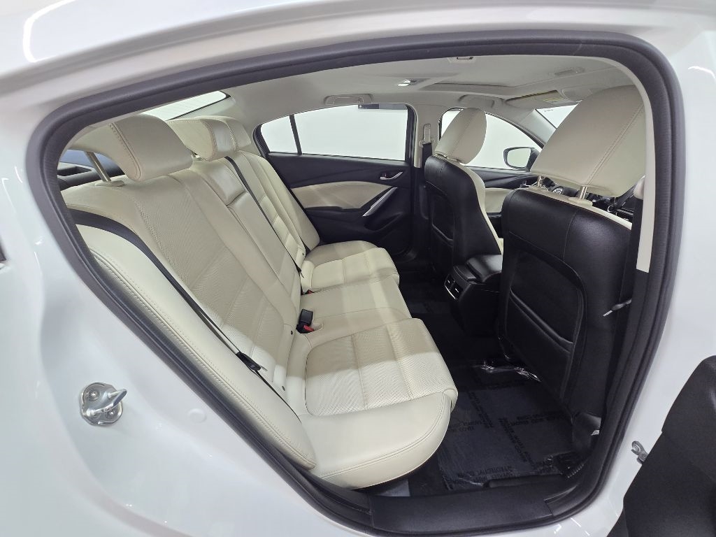 Mazda MAZDA6 i Grand Touring 2015