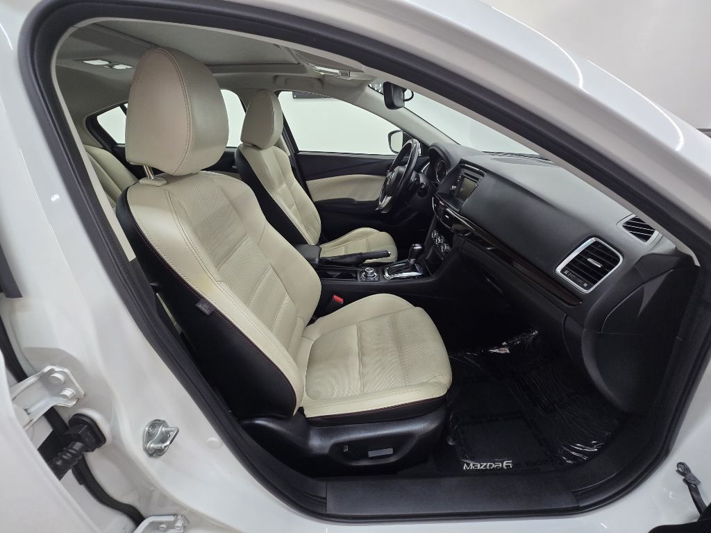 Mazda MAZDA6 i Grand Touring 2015