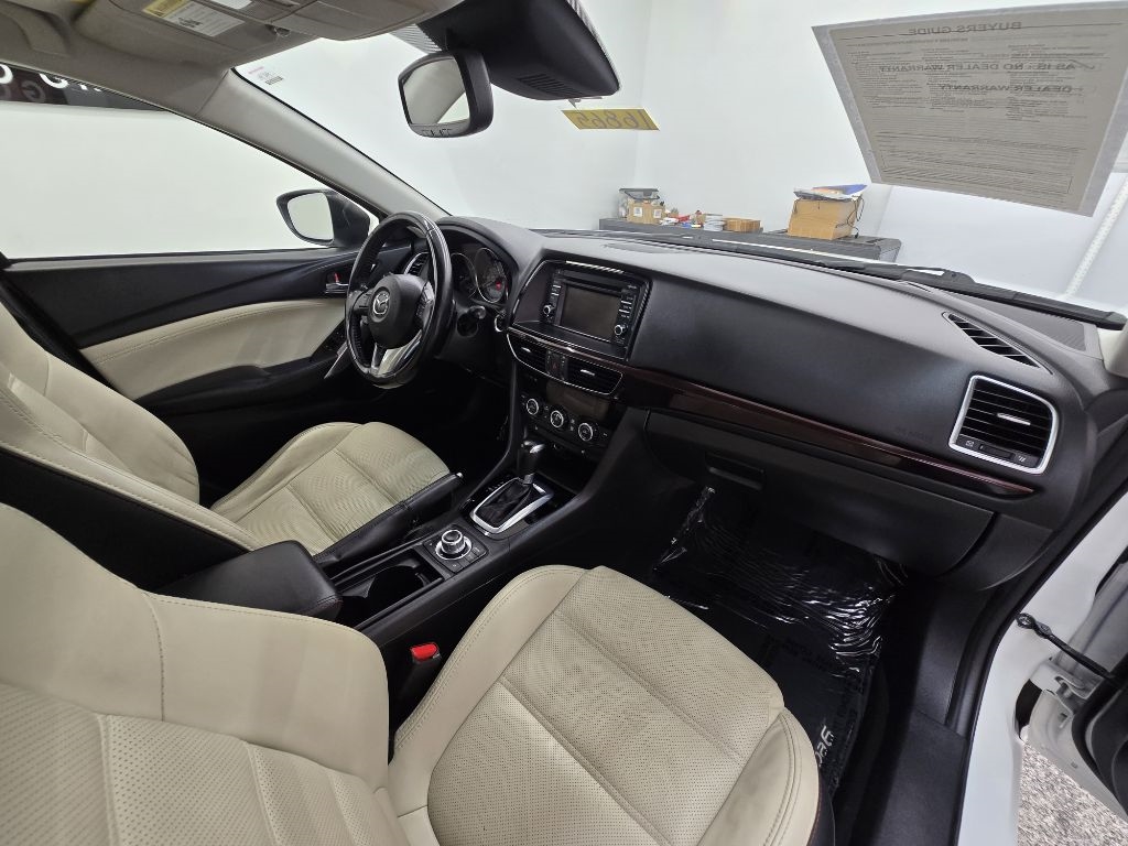 Mazda MAZDA6 i Grand Touring 2015