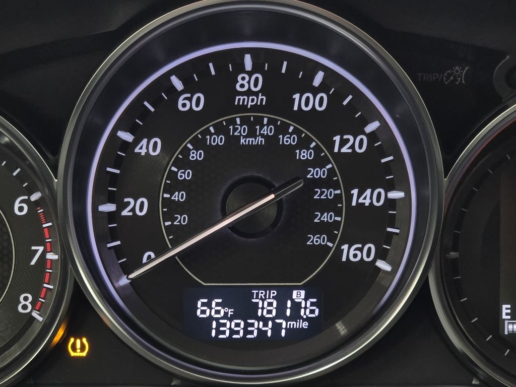 Mazda MAZDA6 i Grand Touring 2015