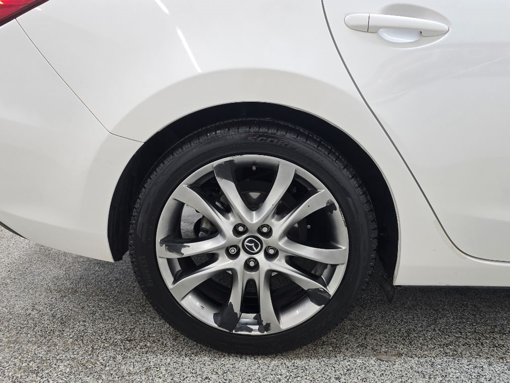 Mazda MAZDA6 i Grand Touring 2015