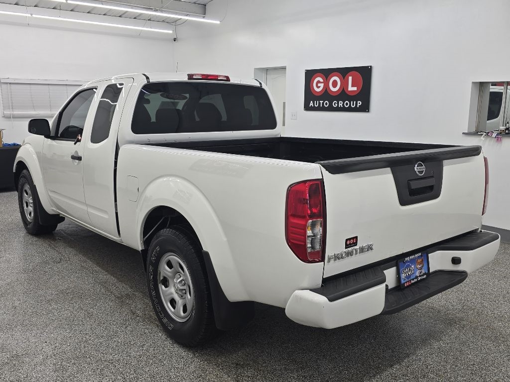 Nissan Frontier S King Cab 2WD 2021