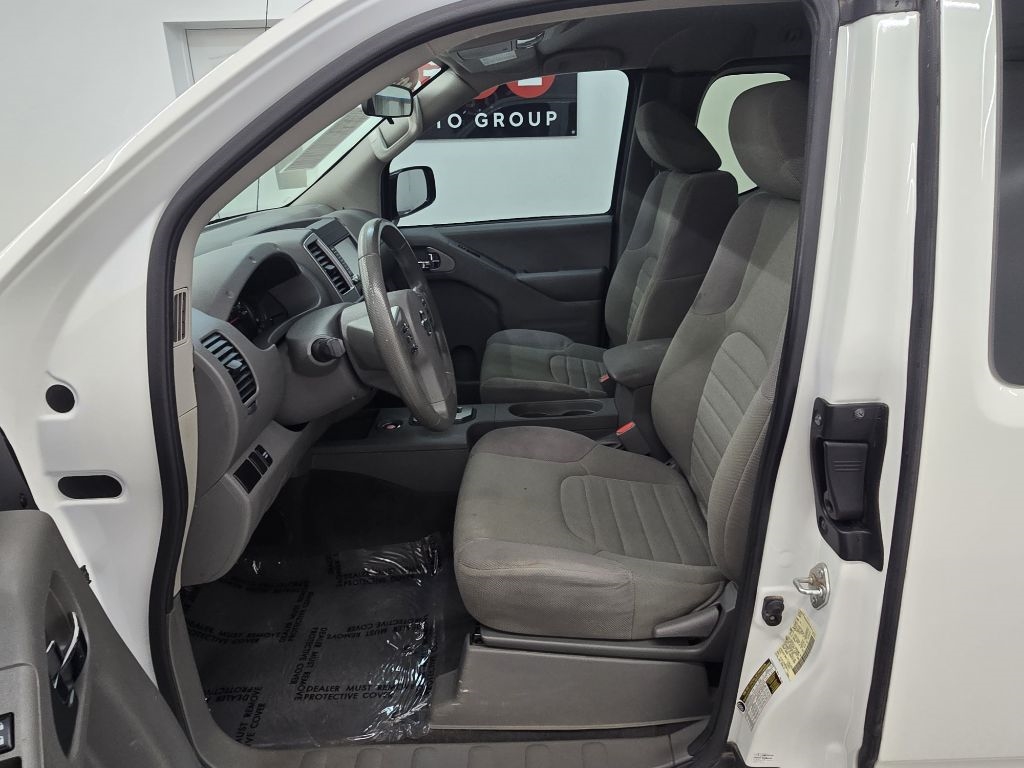 Nissan Frontier S King Cab 2WD 2021