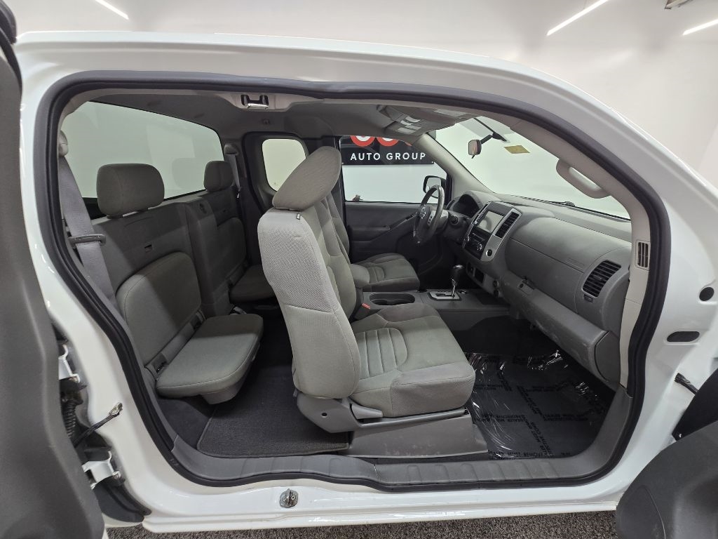 Nissan Frontier S King Cab 2WD 2021