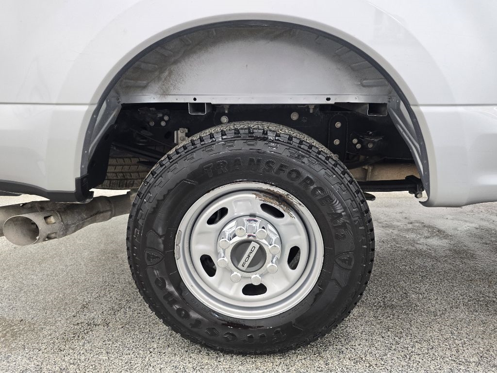 Ford F-250 SD XL Crew Cab 4WD 2022