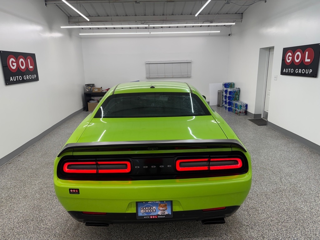 Dodge Challenger  2015