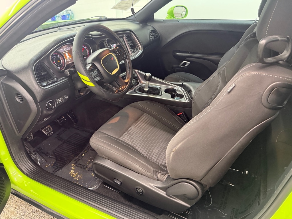 Dodge Challenger  2015