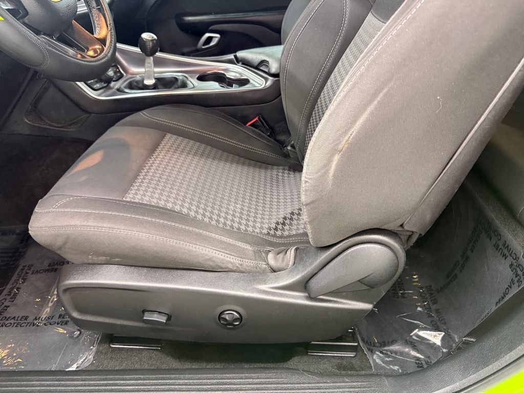 Dodge Challenger  2015