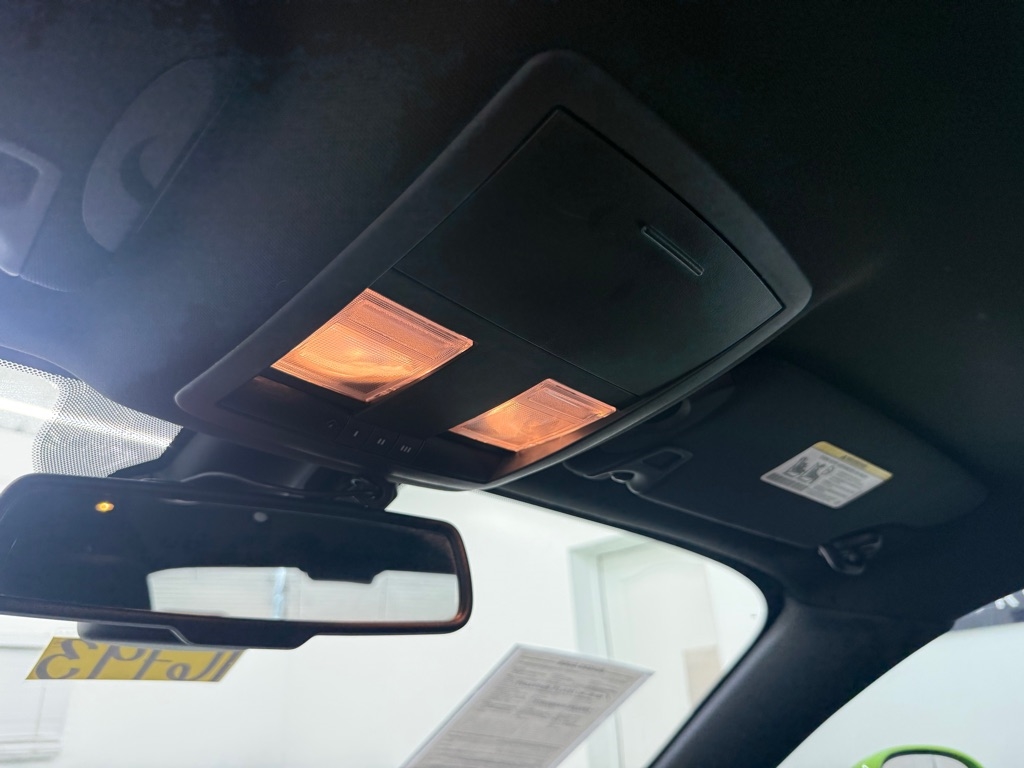 Dodge Challenger  2015