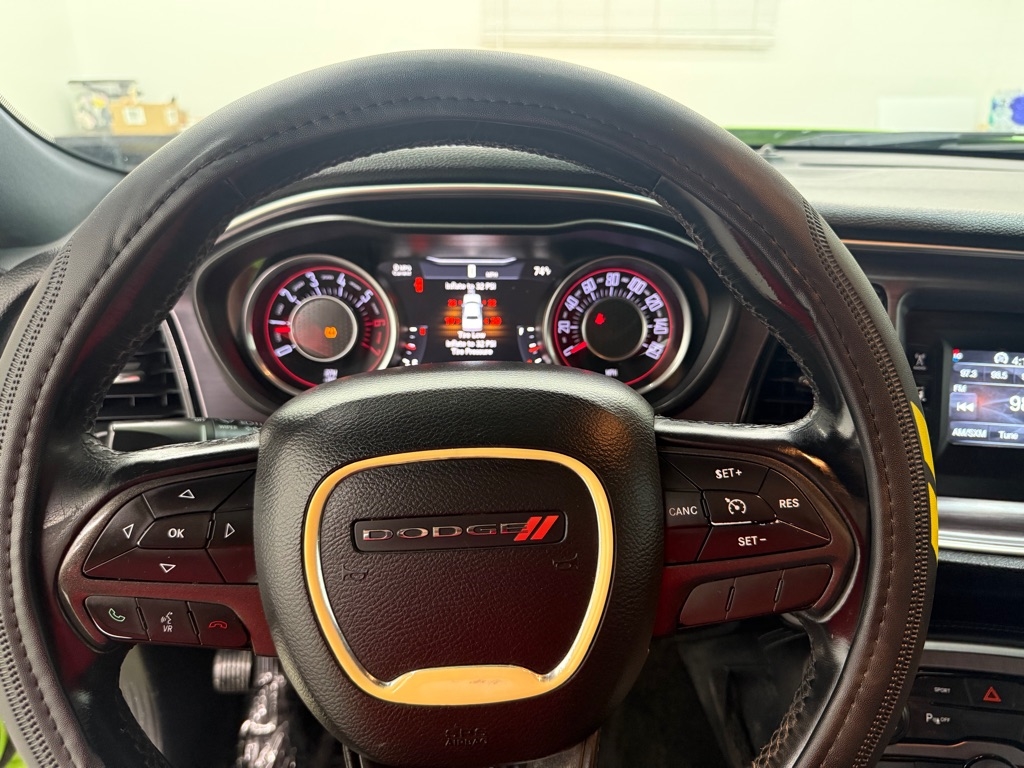 Dodge Challenger  2015