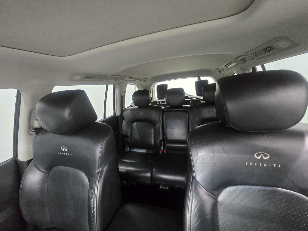 Infiniti QX56 2WD 2011