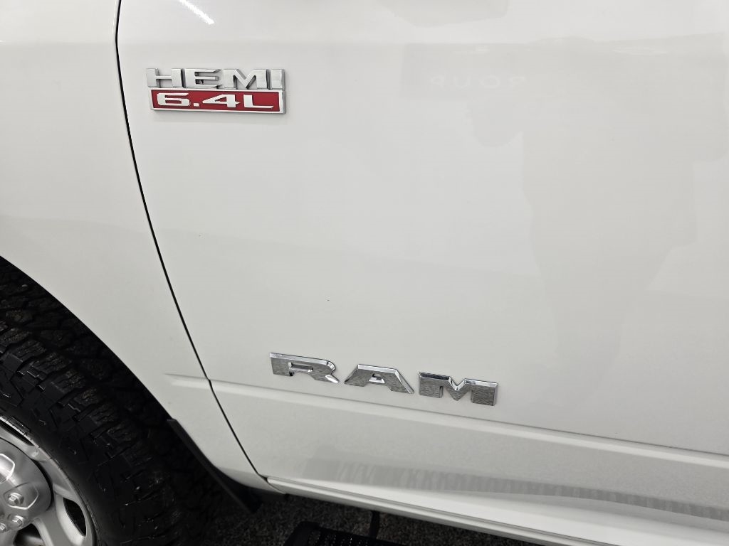 RAM 2500 Tradesman Crew Cab SWB 4WD 2022