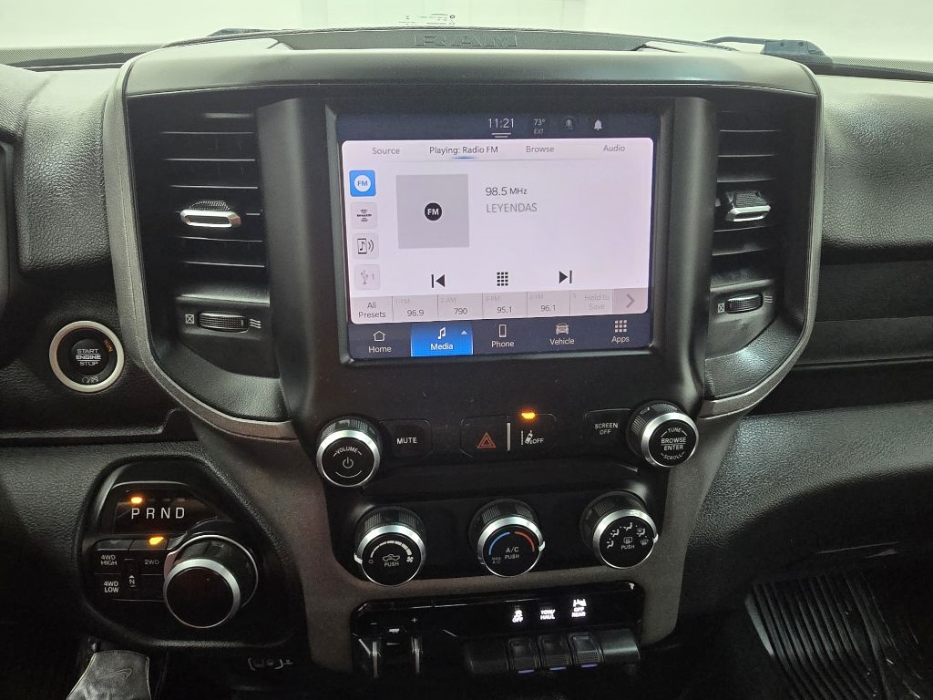 RAM 2500 Tradesman Crew Cab SWB 4WD 2022