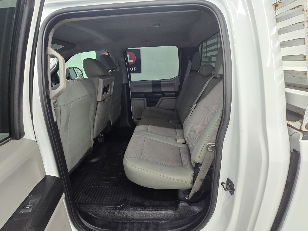 Ford F-250 SD XL Crew Cab 2WD 2018