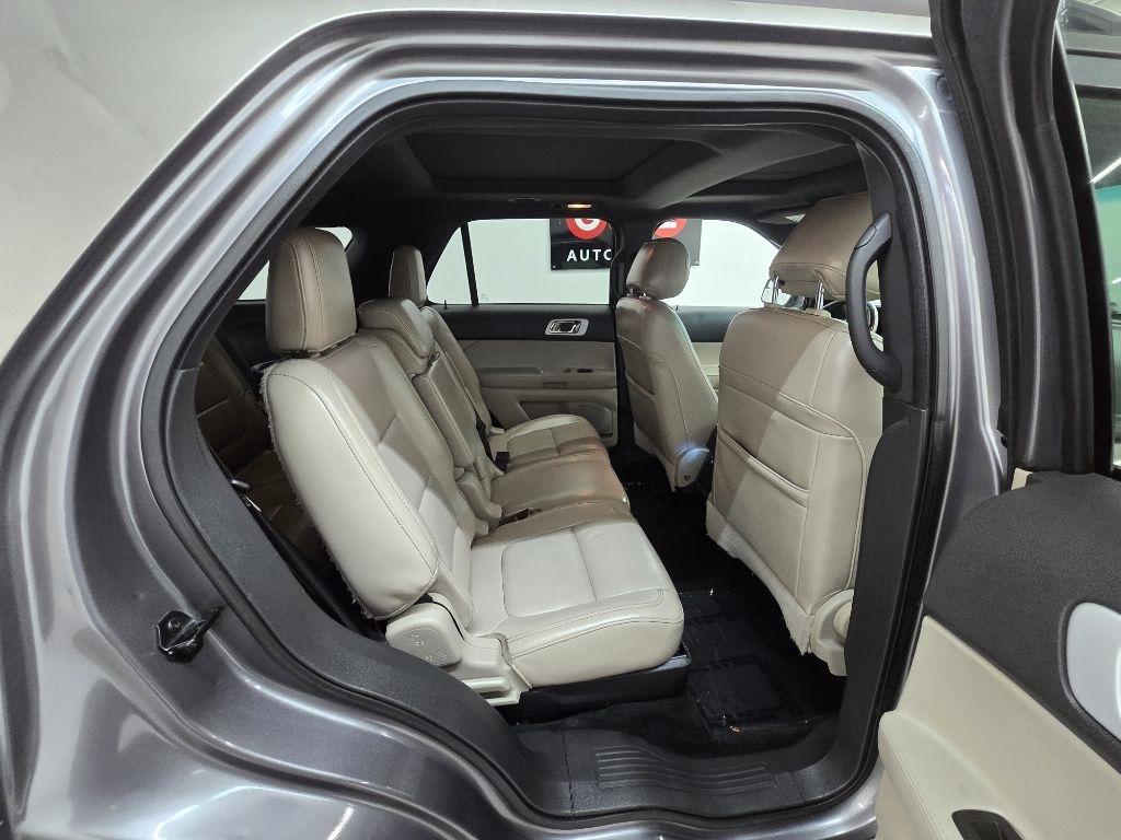 Ford Explorer Limited FWD 2013