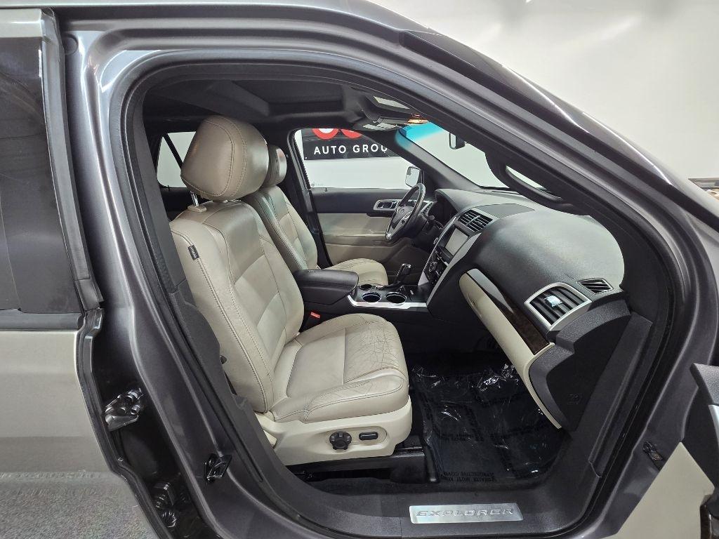 Ford Explorer Limited FWD 2013