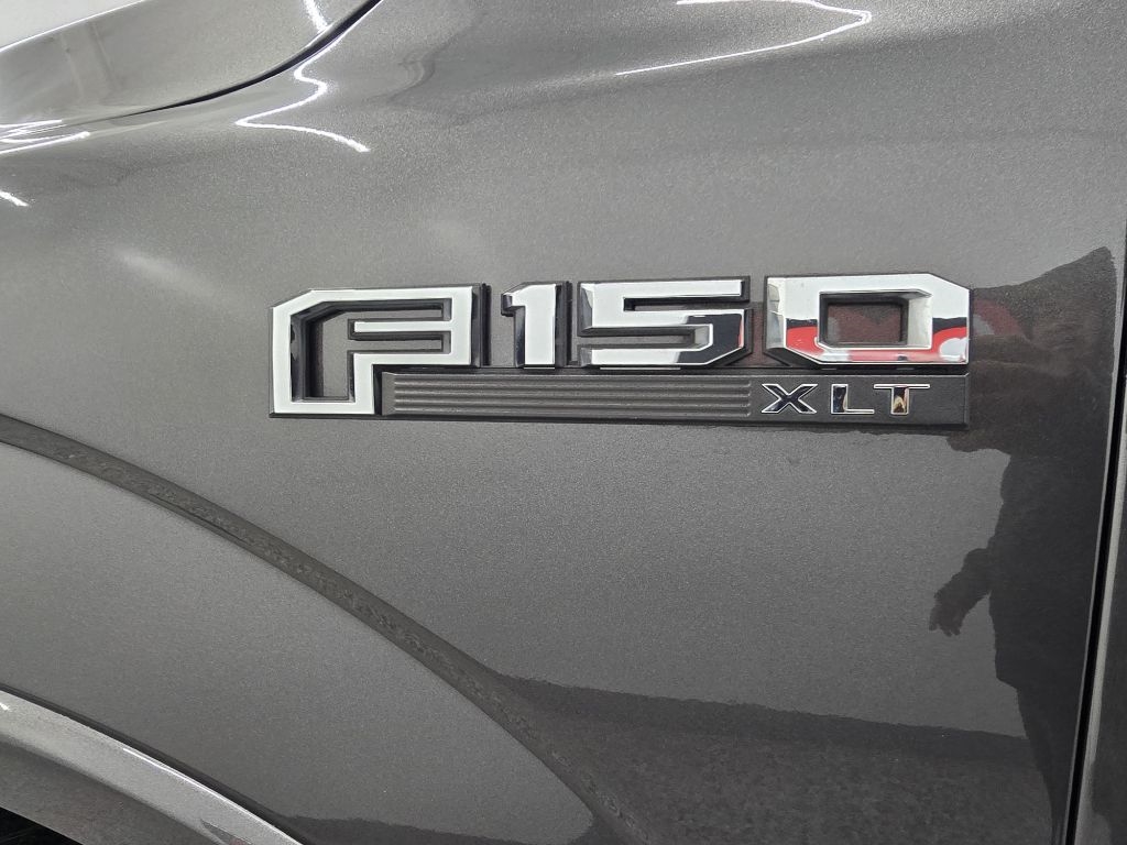 Ford F-150 XLT SuperCrew 5.5-ft. Bed 2WD 2015