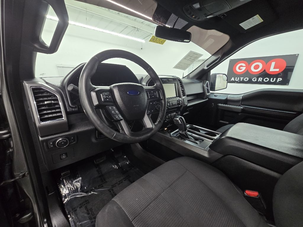 Ford F-150 XLT SuperCrew 5.5-ft. Bed 2WD 2015