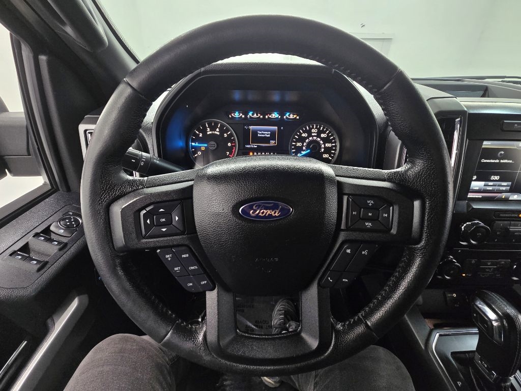 Ford F-150 XLT SuperCrew 5.5-ft. Bed 2WD 2015