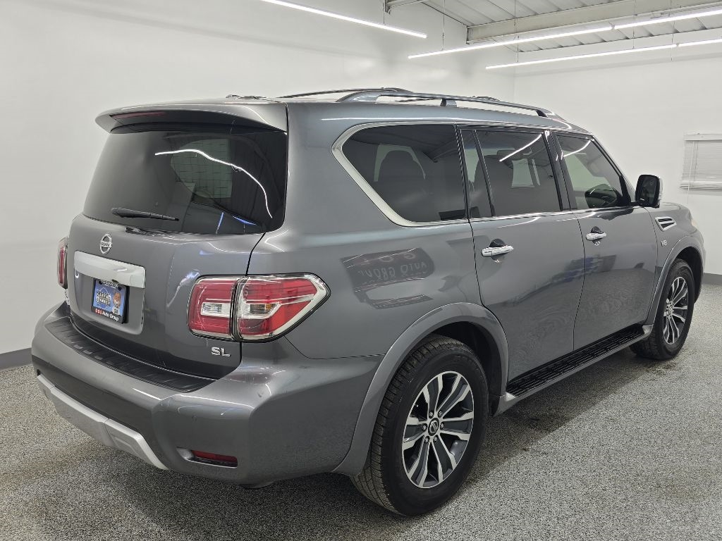 Nissan Armada Platinum 2WD 2017