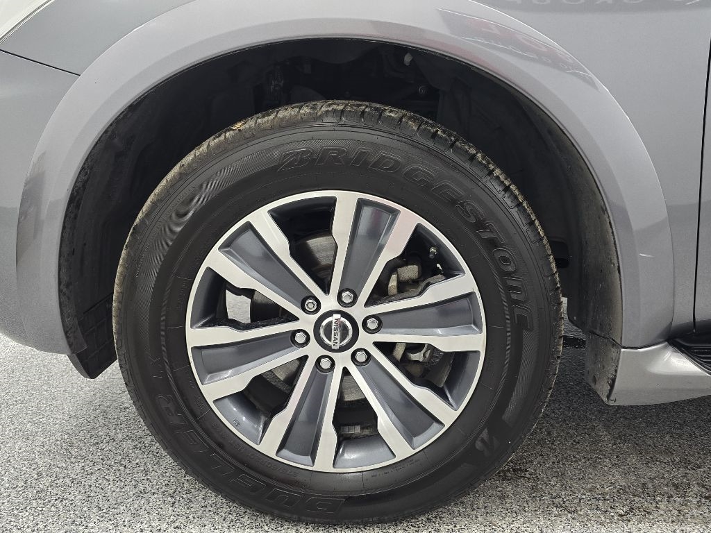 Nissan Armada Platinum 2WD 2017