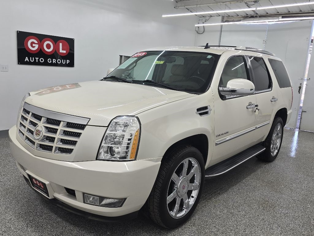Cadillac Escalade 2WD Luxury 2013