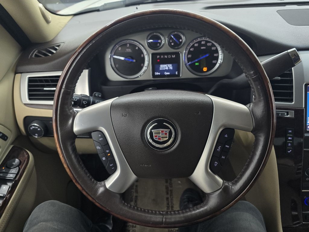 Cadillac Escalade 2WD Luxury 2013