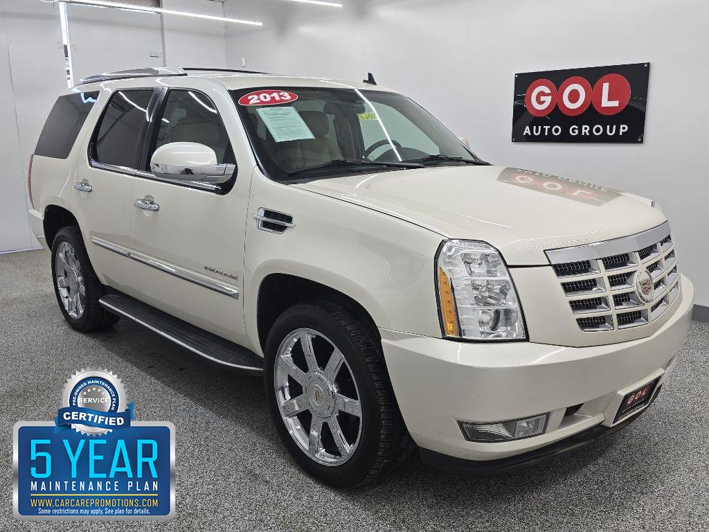 2013 Cadillac Escalade 2WD Luxury