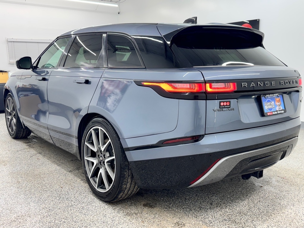 Land Rover Range Rover Velar R-Dynamic S 2021