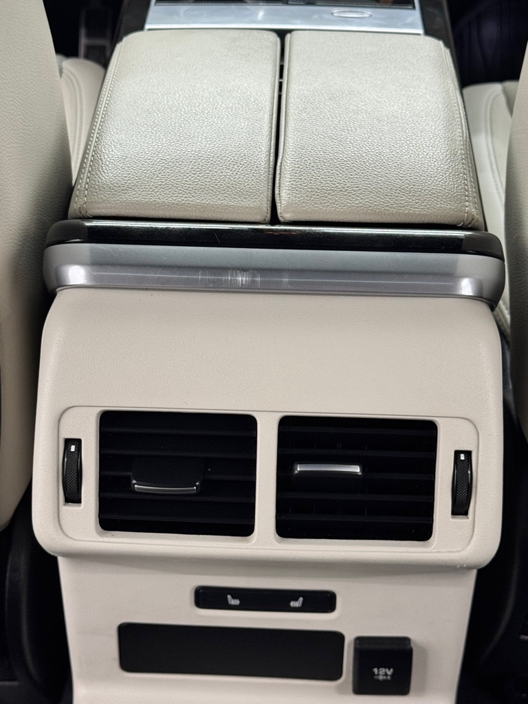 Land Rover Range Rover Velar R-Dynamic S 2021