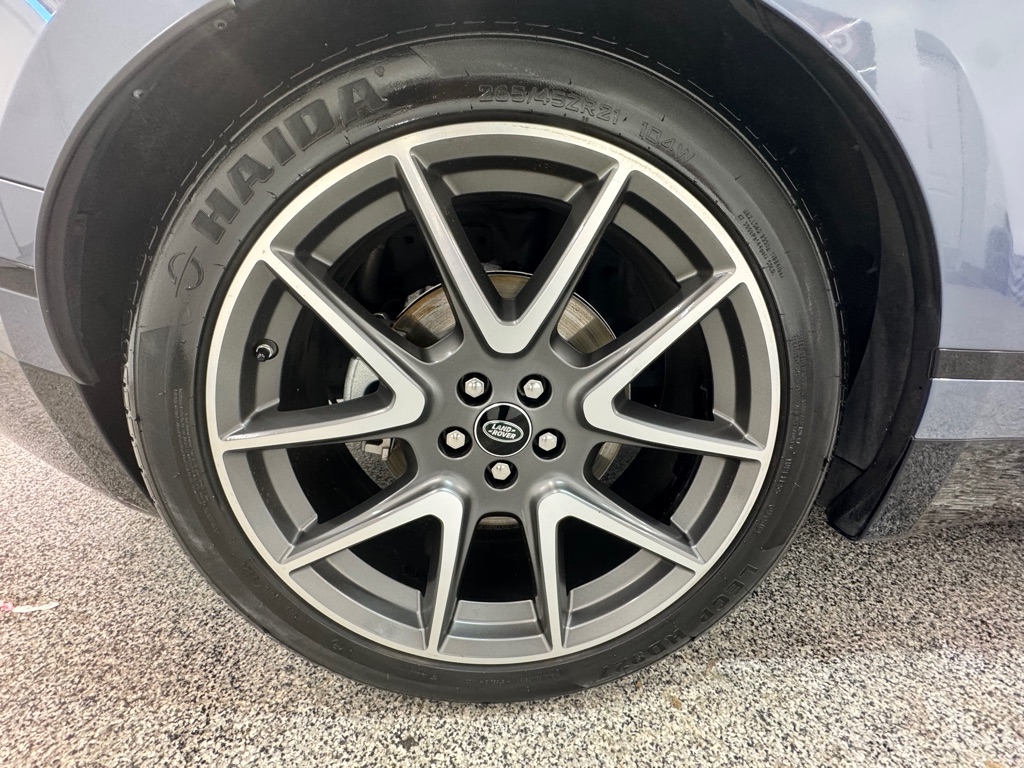 Land Rover Range Rover Velar R-Dynamic S 2021