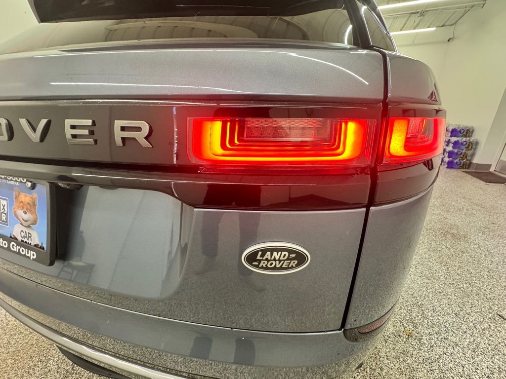 Land Rover Range Rover Velar R-Dynamic S 2021