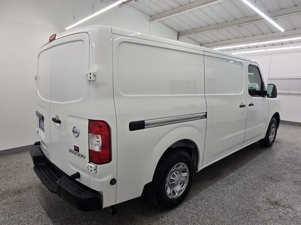 Nissan NV Cargo 2500 HD S V6 2019