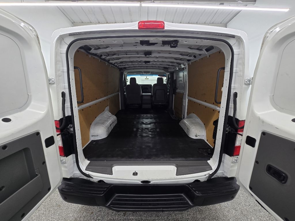 Nissan NV Cargo 2500 HD S V6 2019