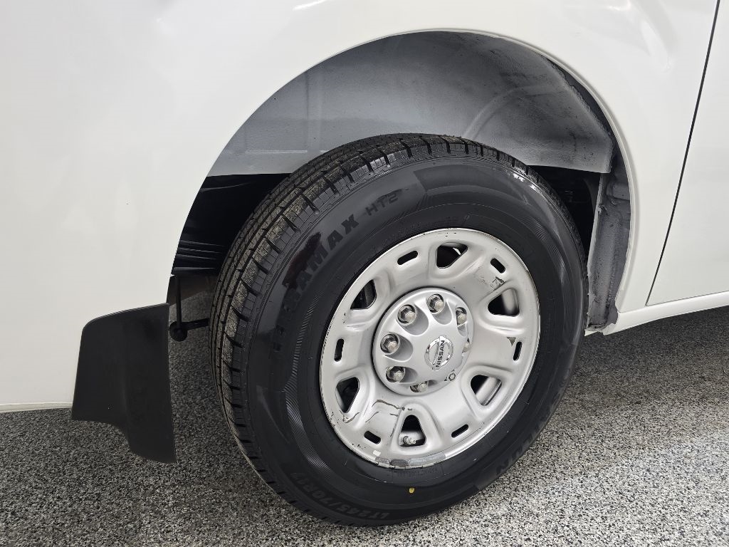 Nissan NV Cargo 2500 HD S V6 2019