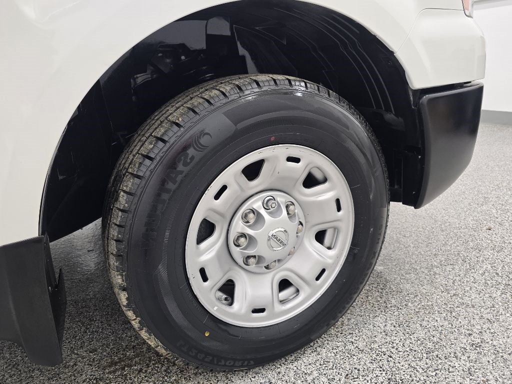 Nissan NV Cargo 2500 HD S V6 2019