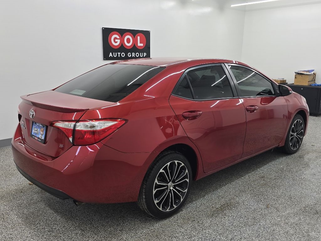 Toyota Corolla S Premium CVT 2015