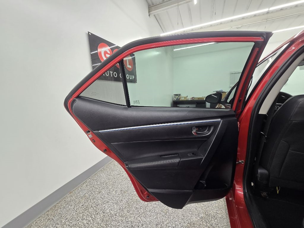 Toyota Corolla S Premium CVT 2015