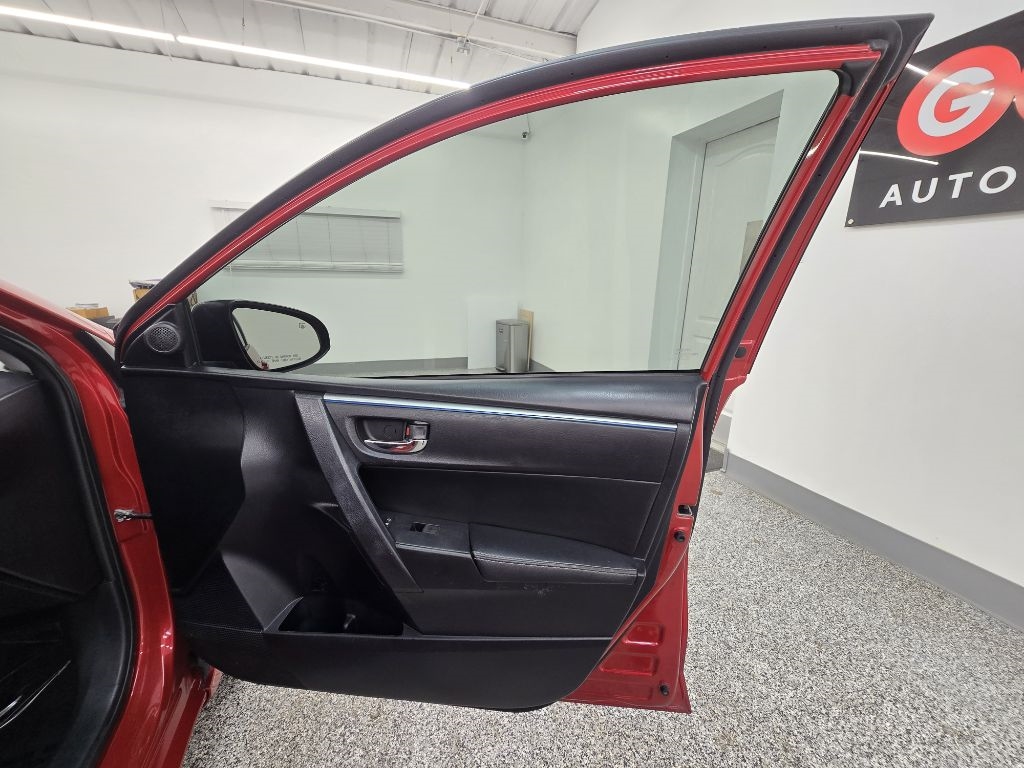 Toyota Corolla S Premium CVT 2015