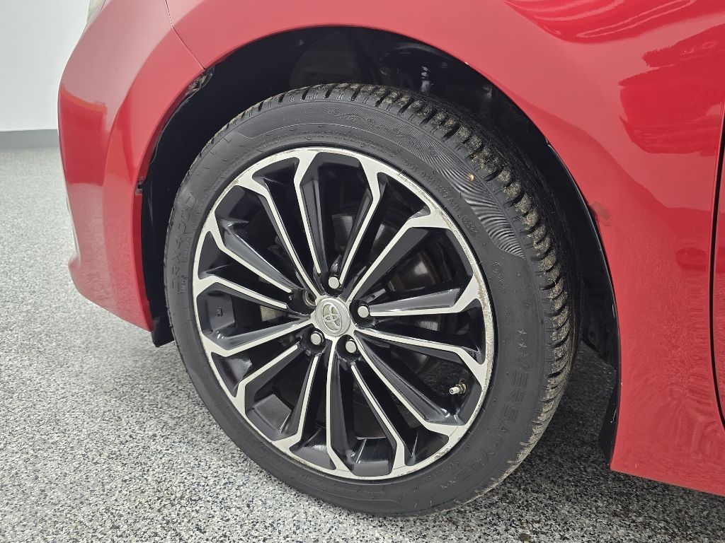 Toyota Corolla S Premium CVT 2015