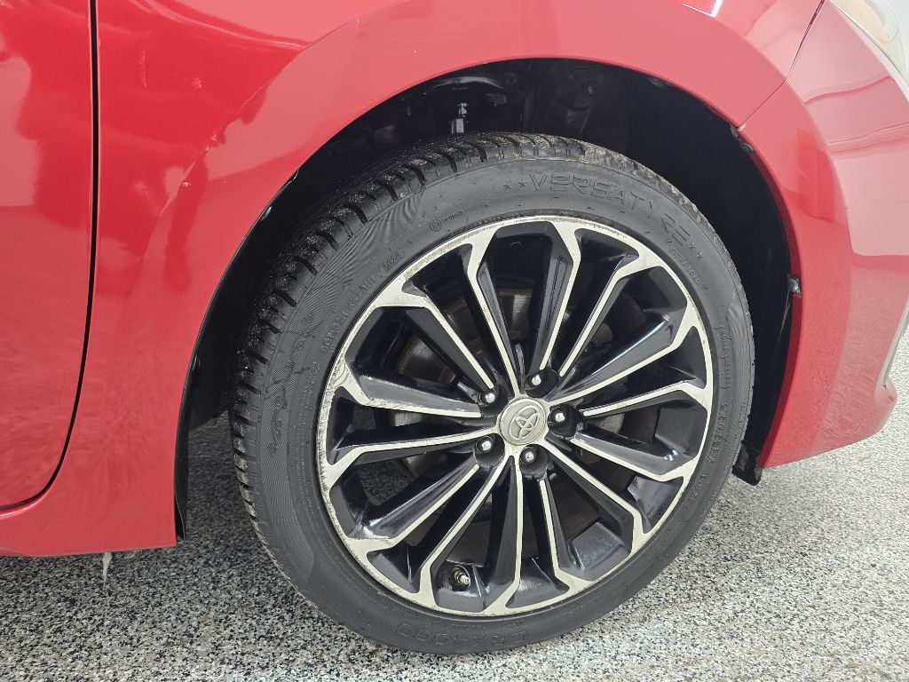 Toyota Corolla S Premium CVT 2015