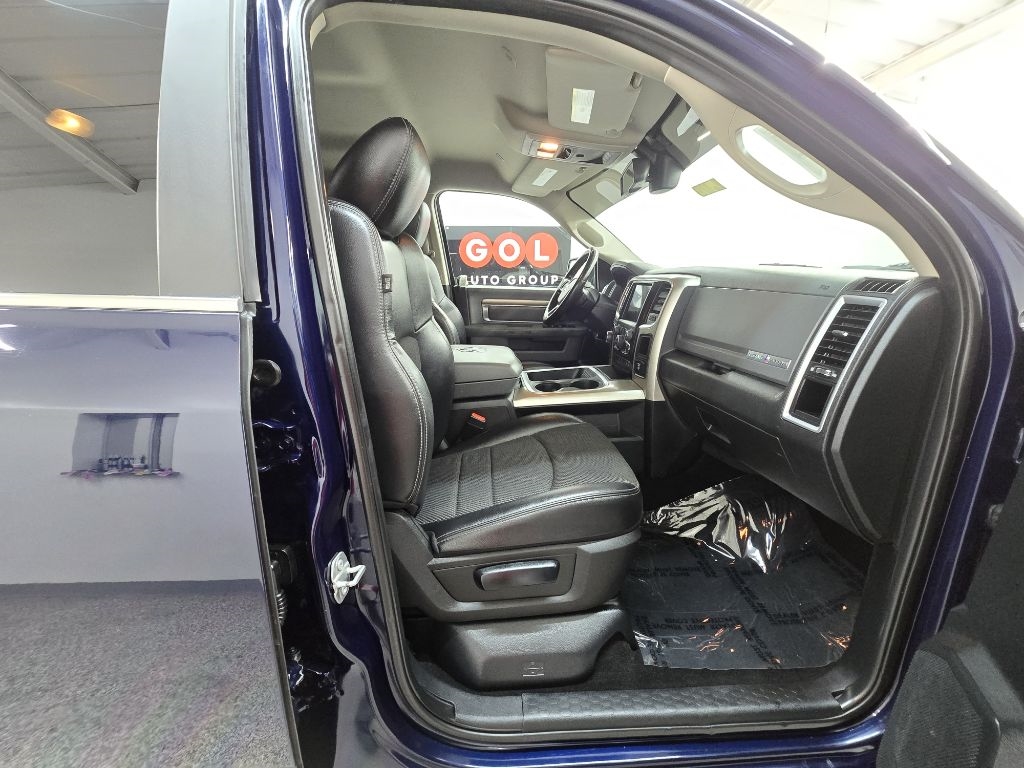 RAM 1500 SLT Crew Cab SWB 2WD 2017