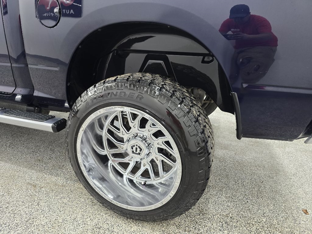 RAM 1500 SLT Crew Cab SWB 2WD 2017